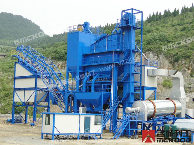 主要从事建筑工程机械的研发设计,生产制造与销售,2006年取得自营进